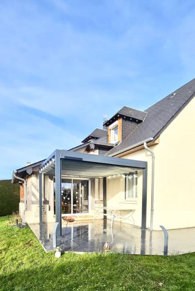 Pergola bioclimatique