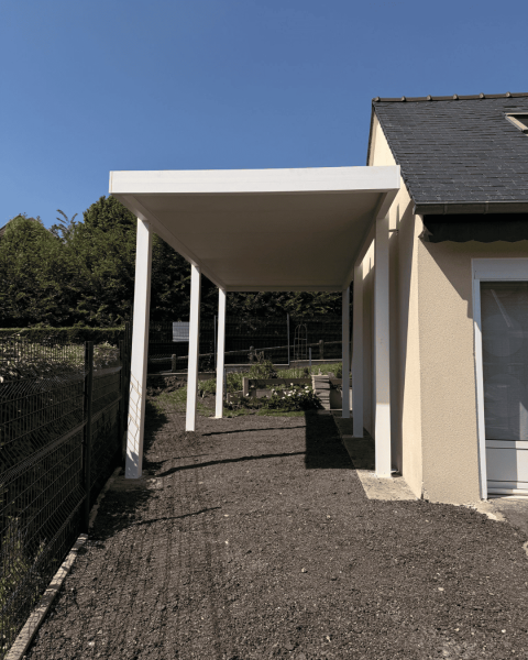 Carport grande hauteur à Touques pour camping-car