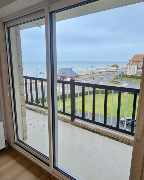 Installation de fenêtres PVC et aluminium Bochassy à Villers-sur-mer